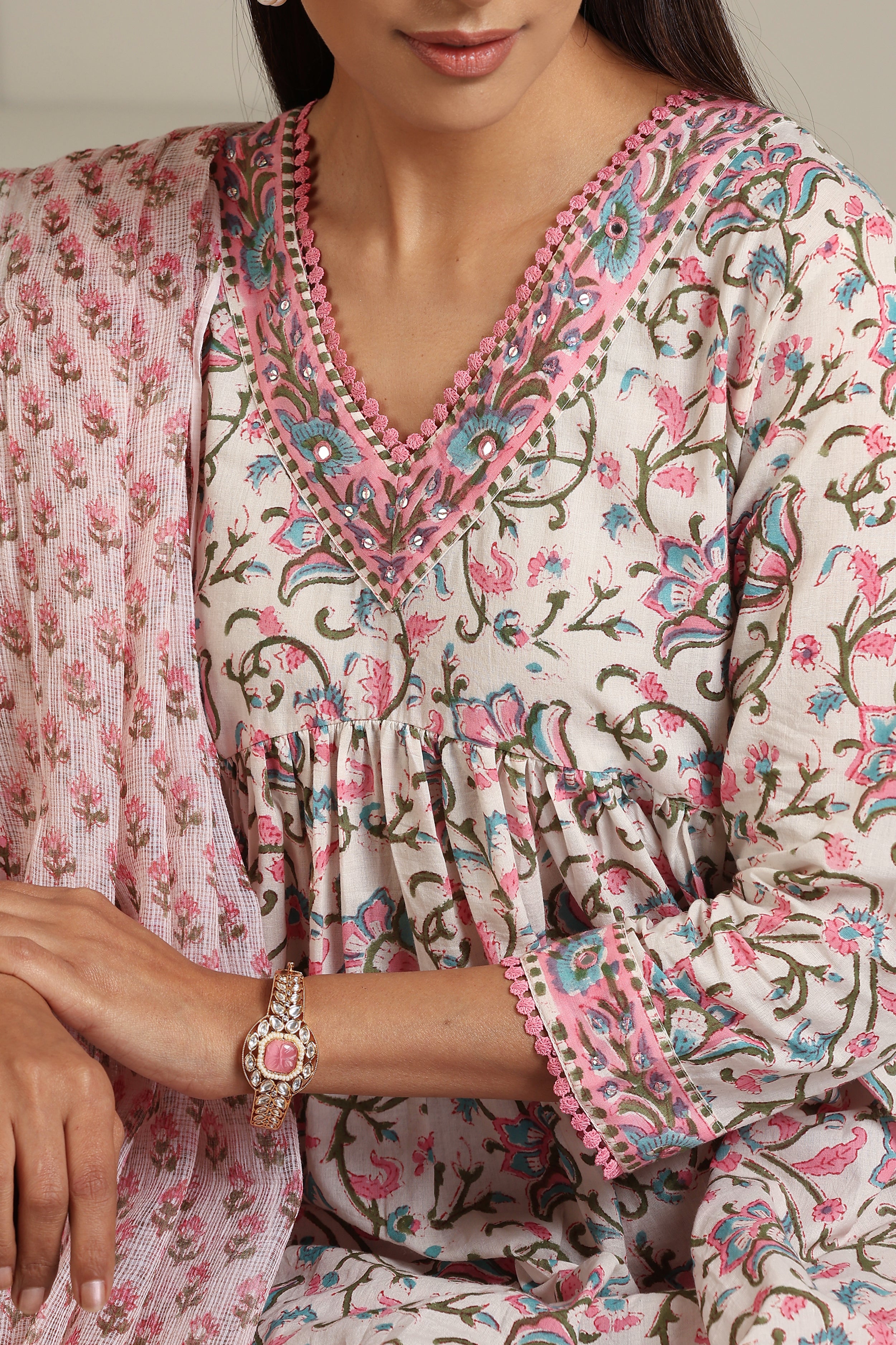 Pink Hydrangea Embroidered Kurta Set of 3