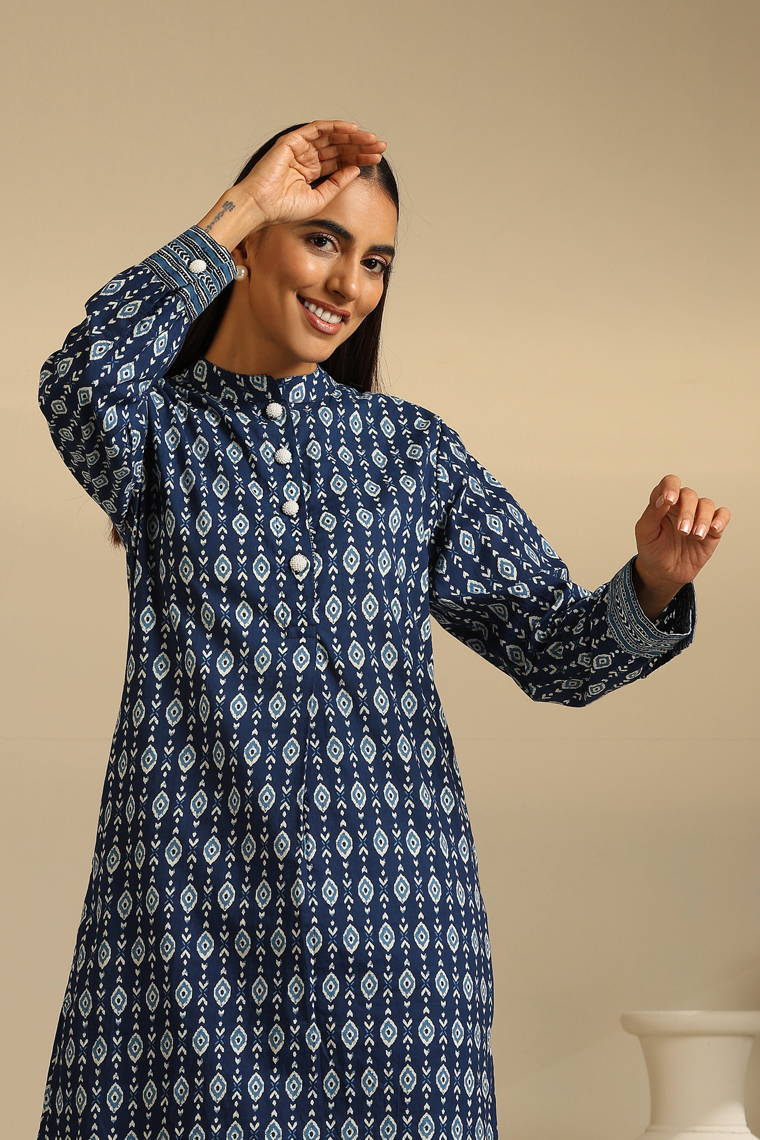 Indigo Geometric Kurta Set of 2