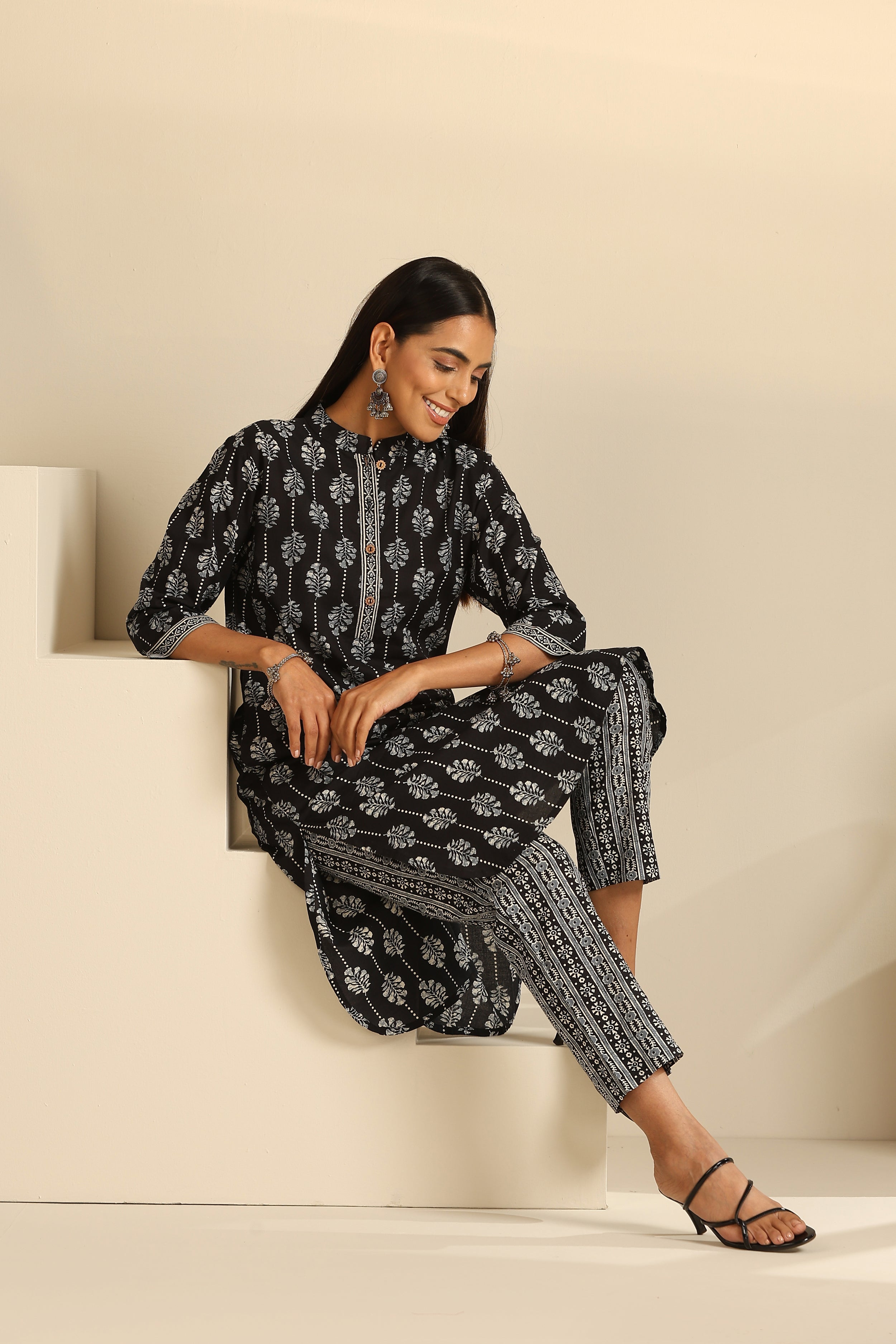 Black Onyx Kurta Set of 2