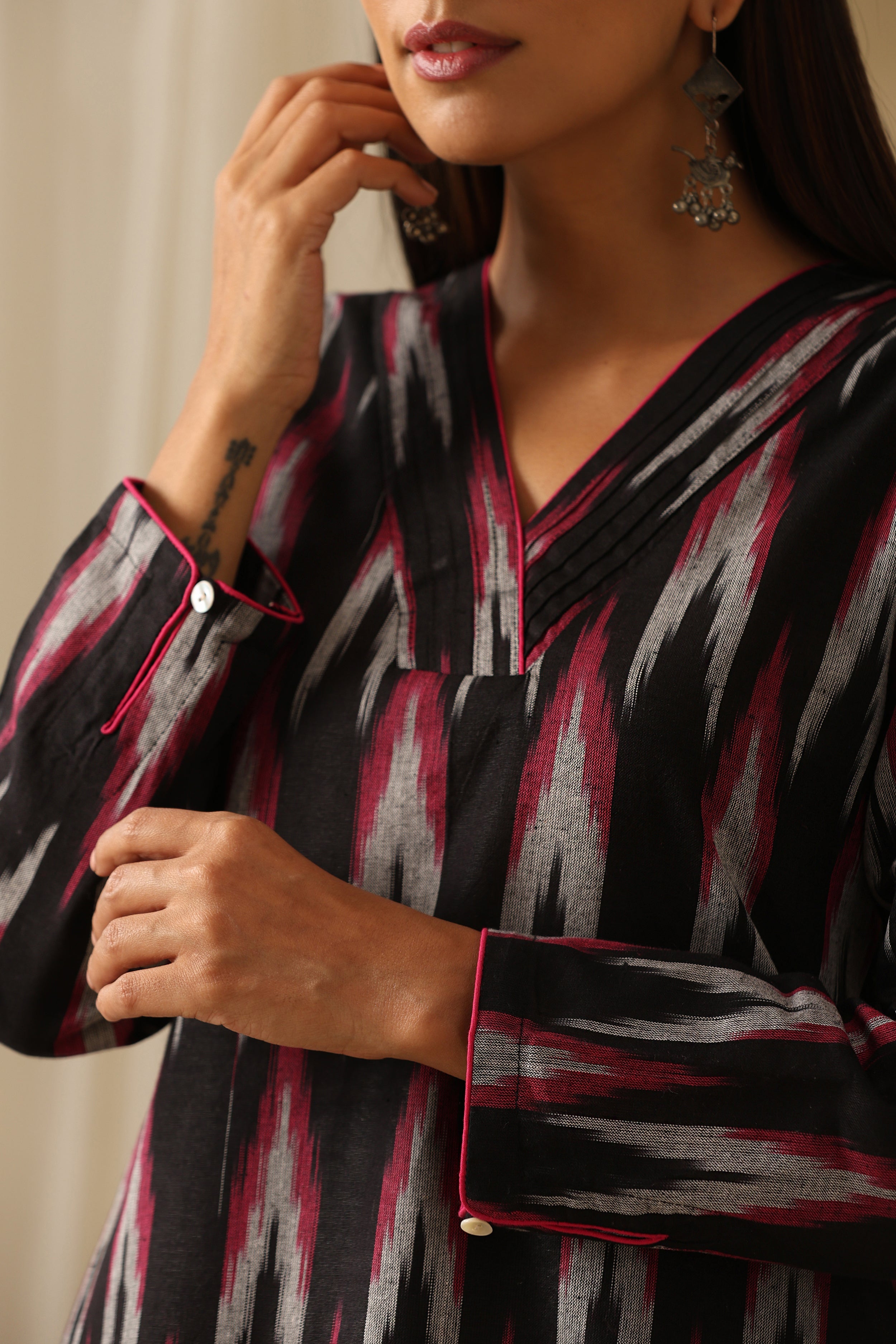 Midnight Black Ikat Handloom Cotton Kurta Set of 2