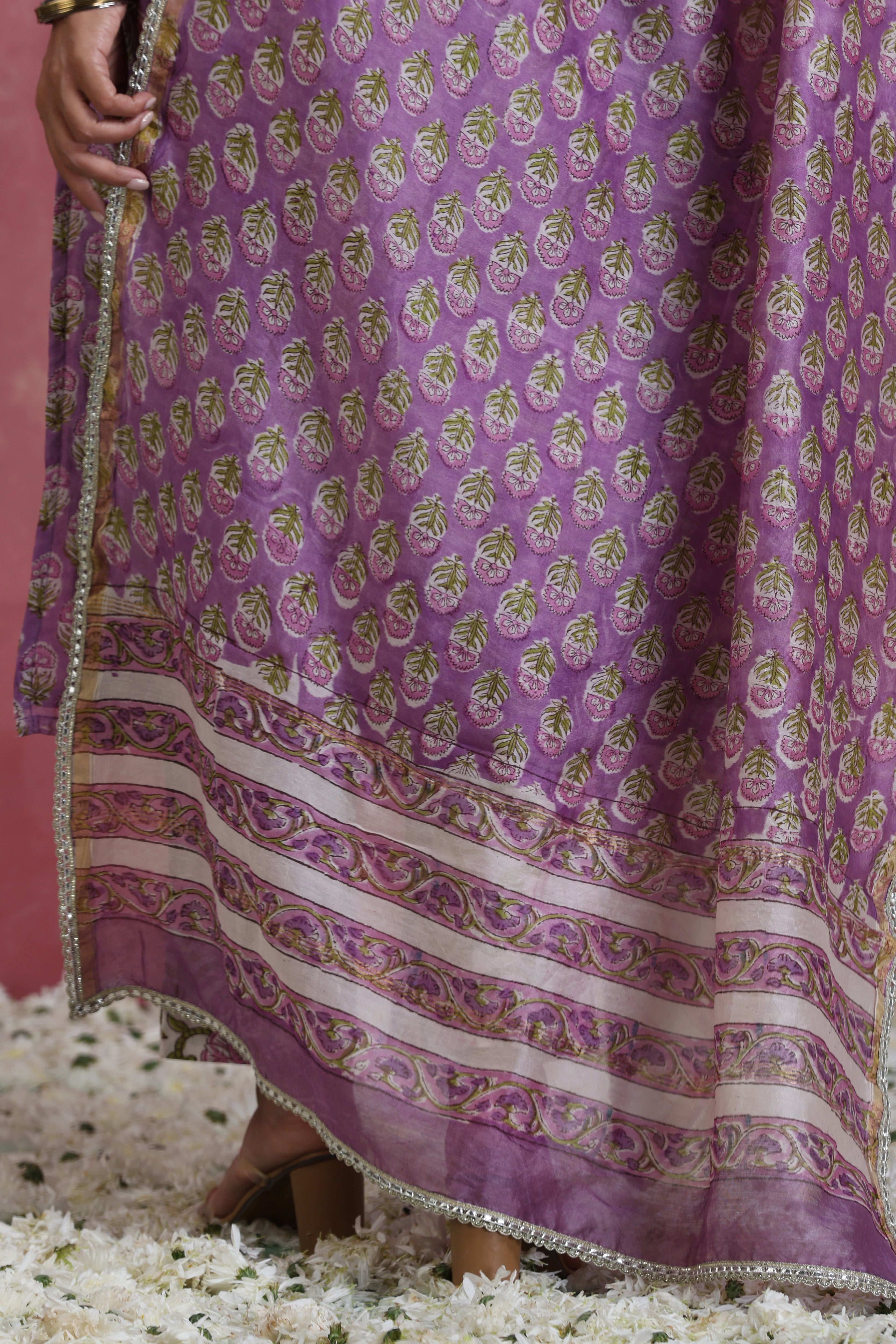Lilac Lidia Gota Patti Embroidered Chanderi Kurta Set of 3
