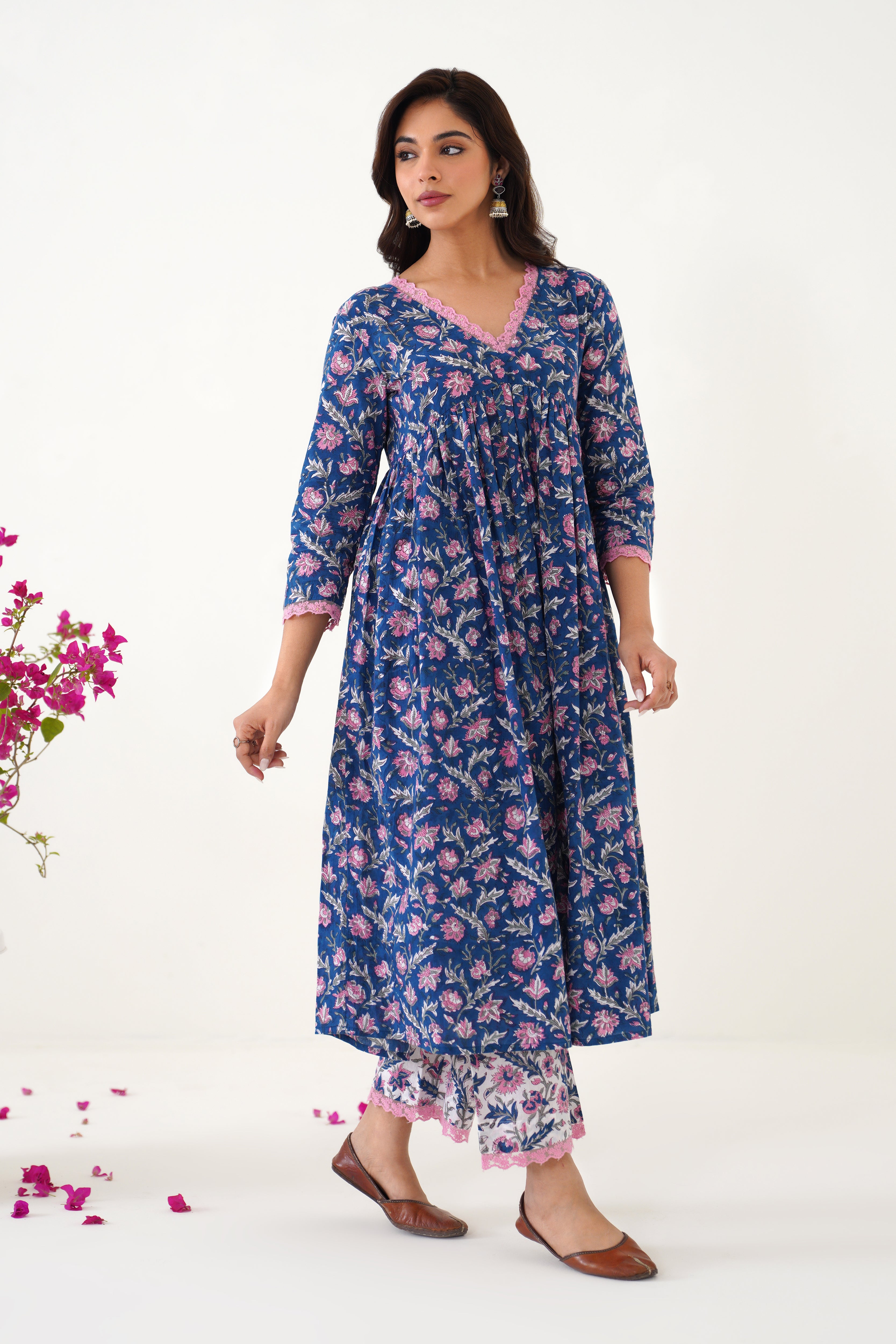 Blue Amyra Embroidered Kurta Set of 3