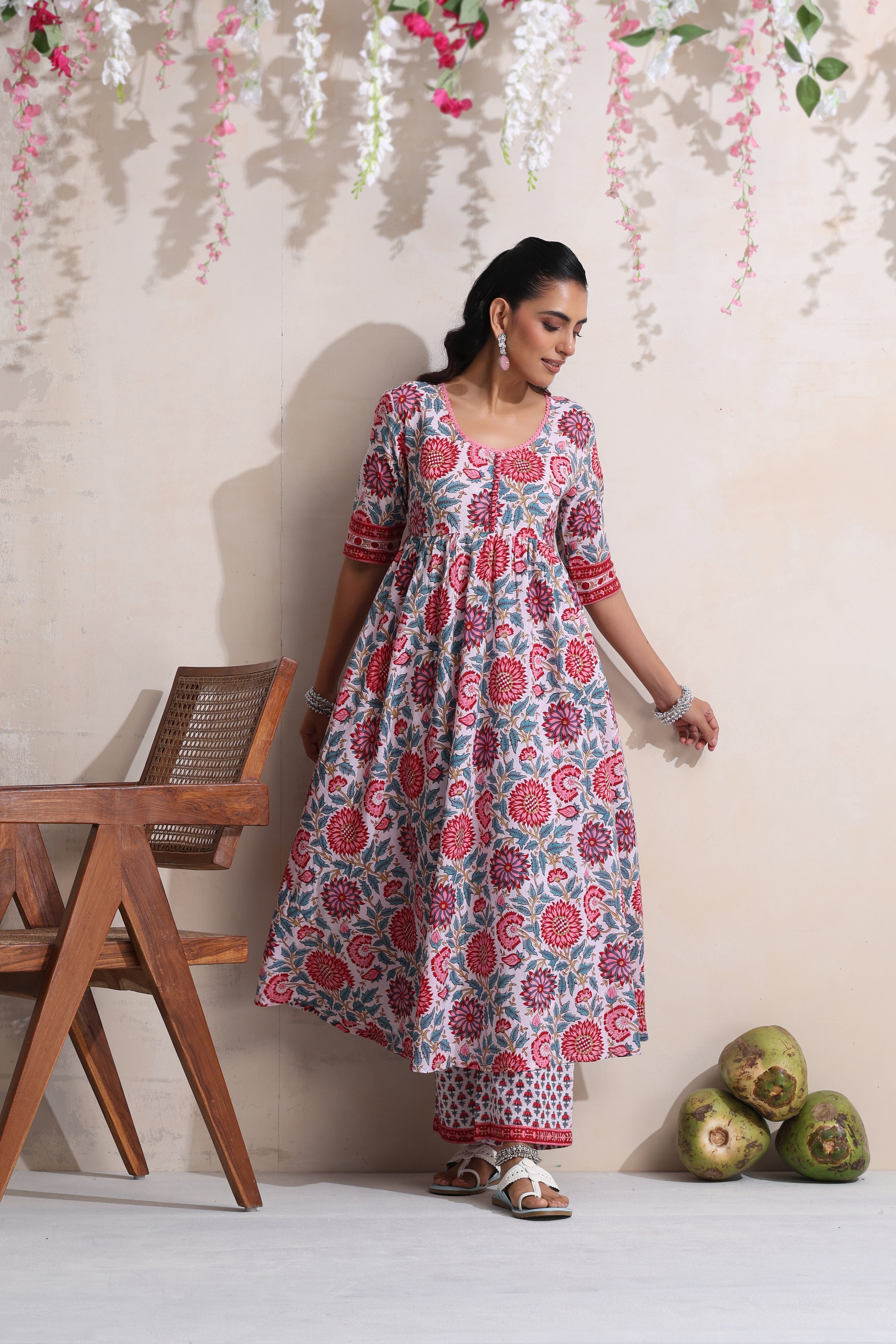 White Wisteria Gathered Kurta Set of 3