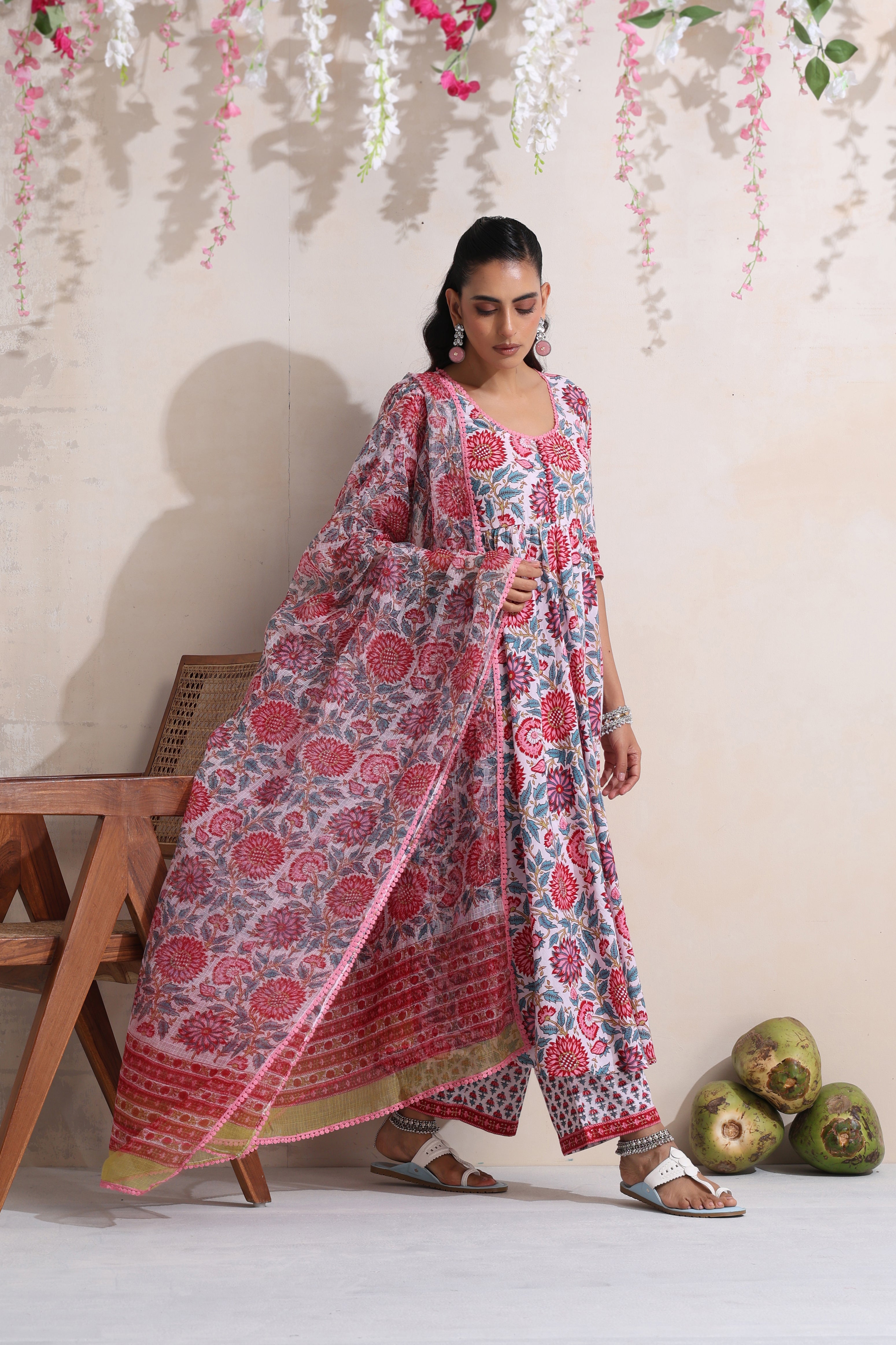 White Wisteria Gathered Kurta Set of 3