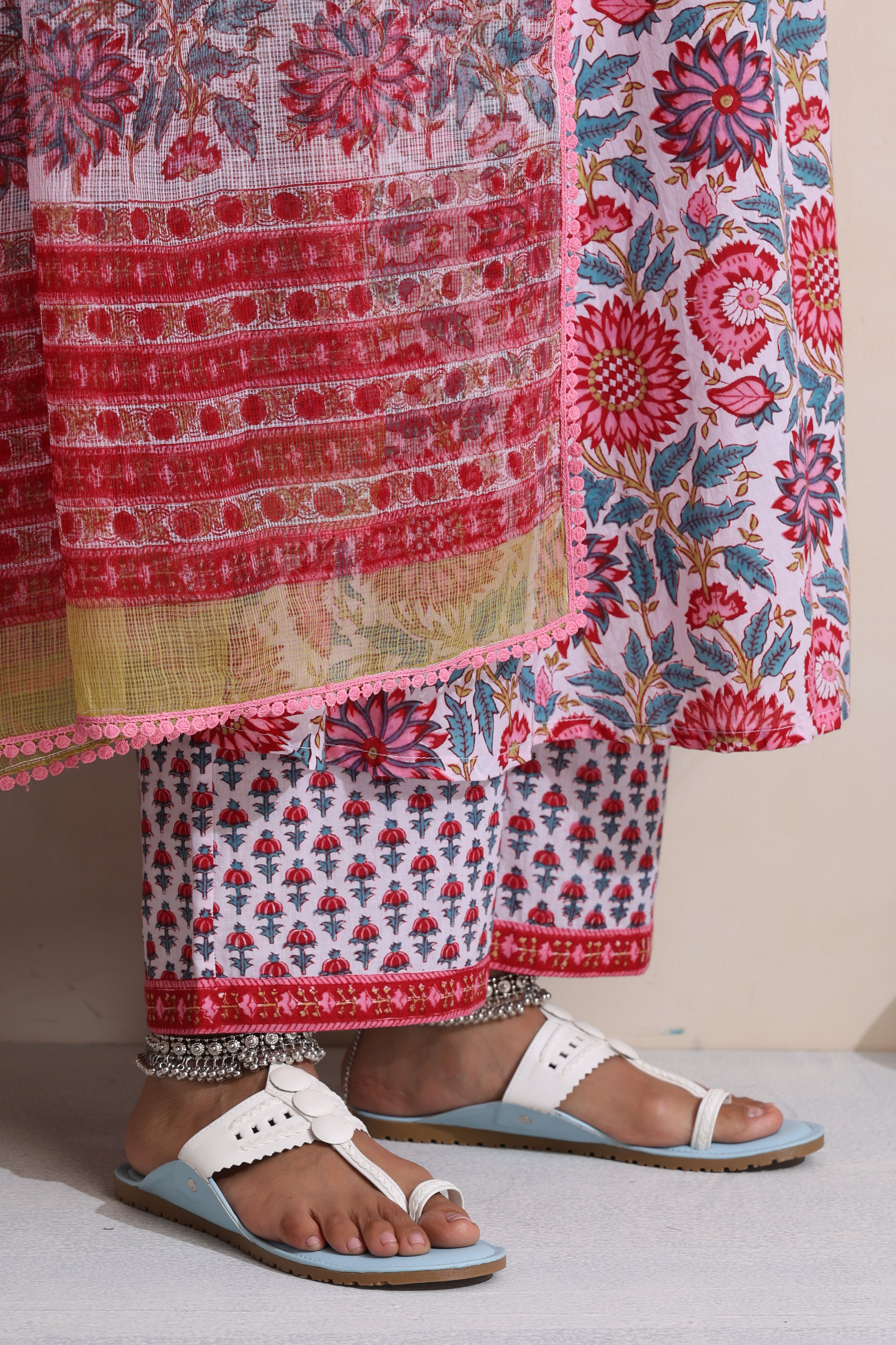 White Wisteria Gathered Kurta Set of 3