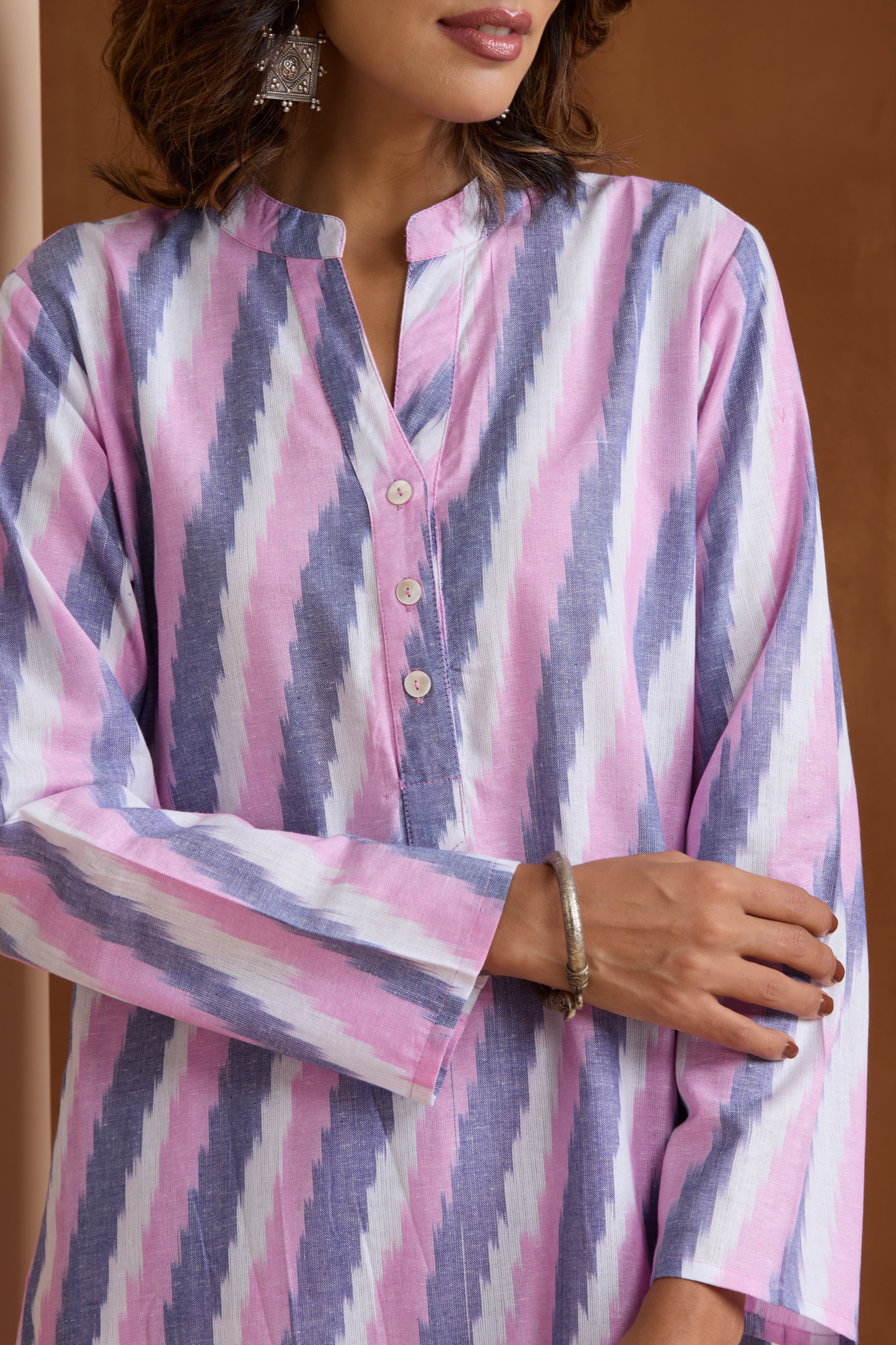 Delicate Pink Ikat Handloom Cotton Kurta Set of 2