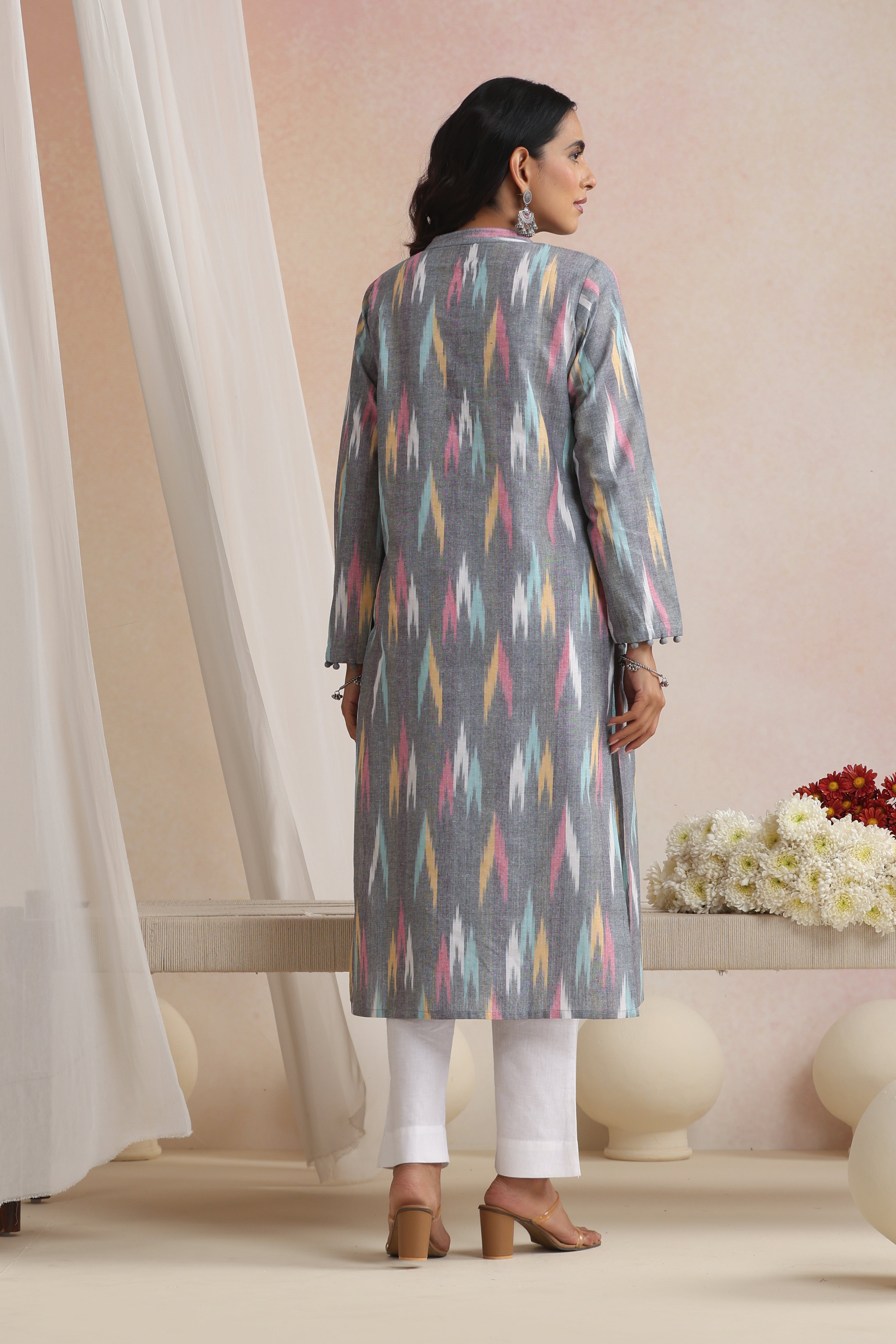 Grey Giva Ikat Handloom Cotton Kurta Set of 2