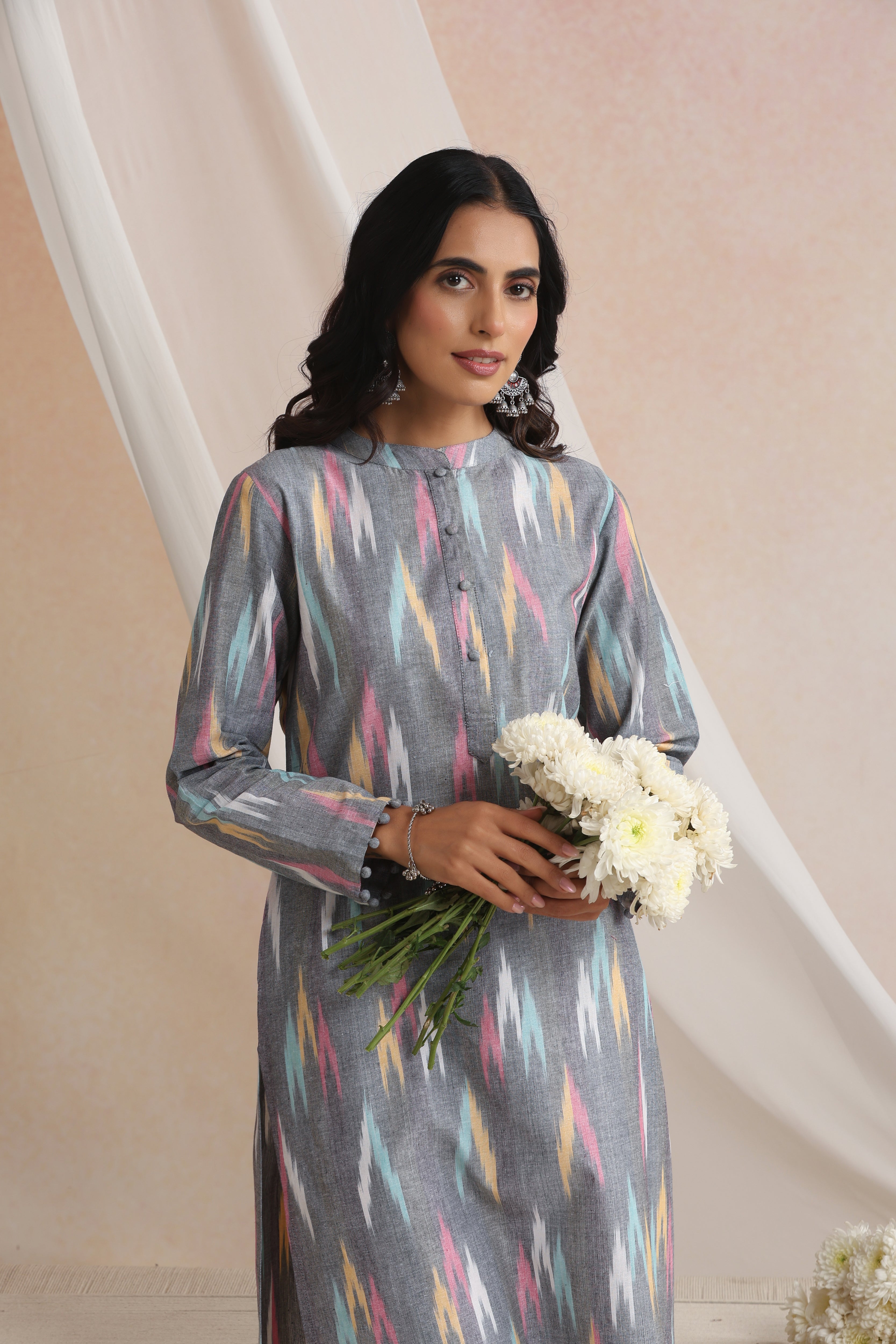 Grey Giva Ikat Handloom Cotton Kurta Set of 2