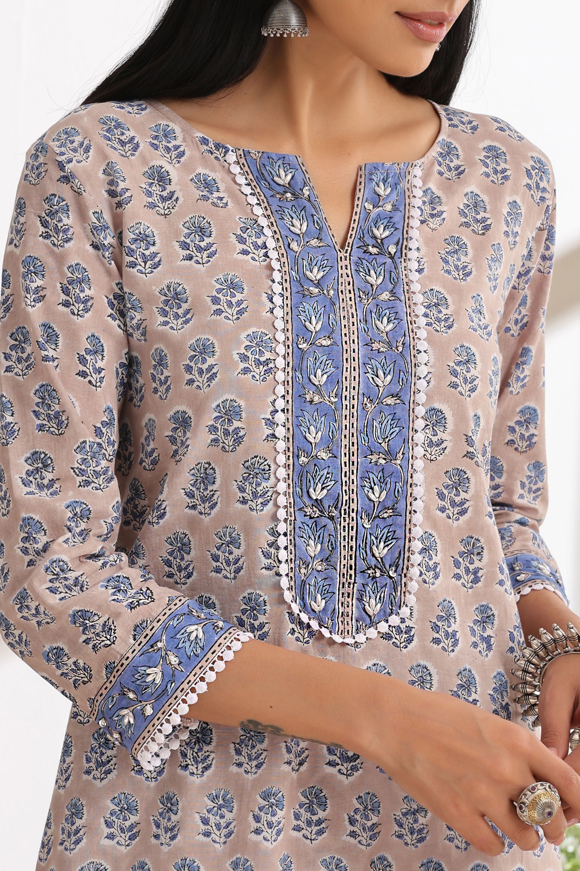Ash Grey Pearl Embroidered Kurta Set of 3