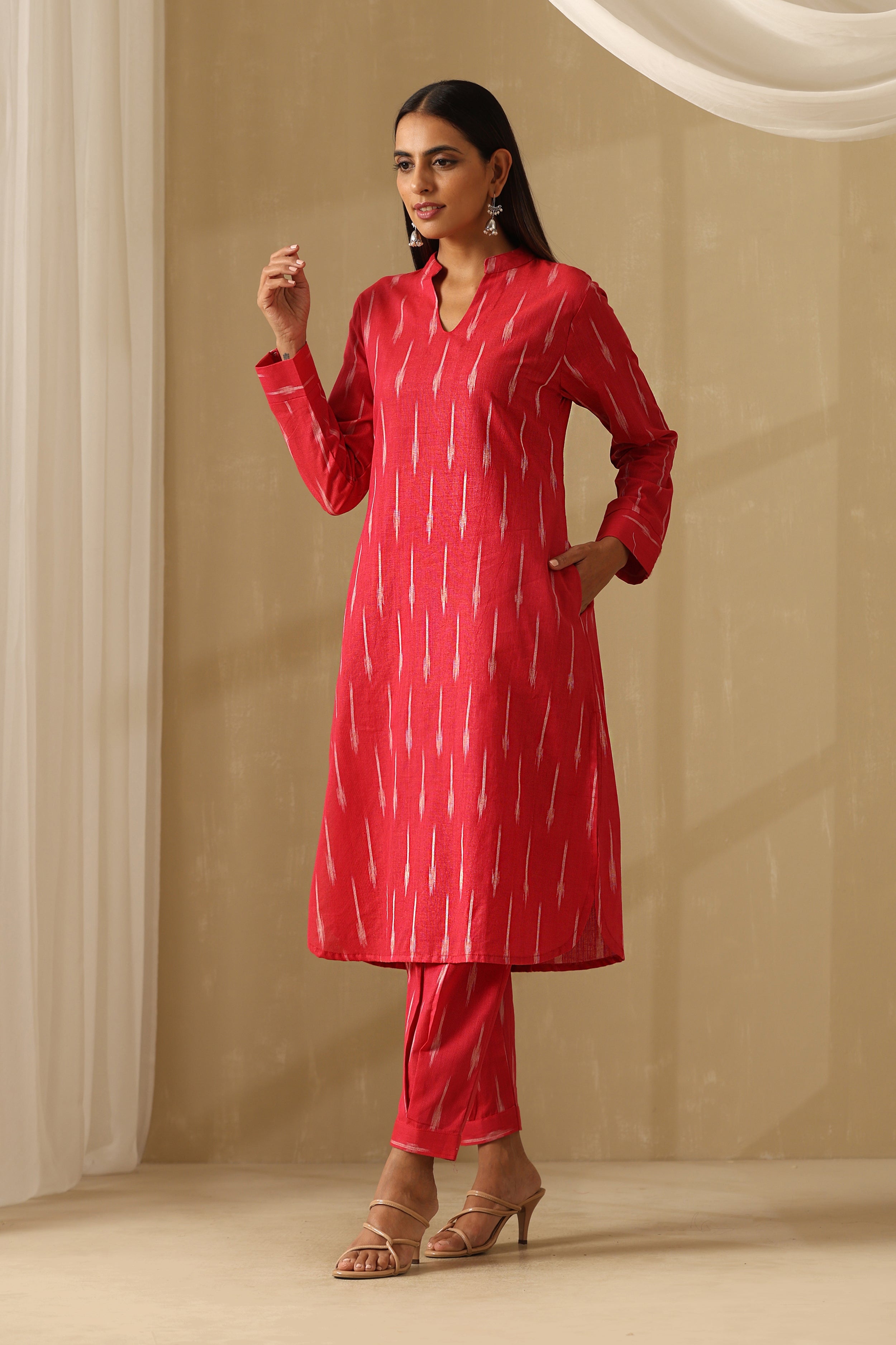 Raspberry Pink Ikat Handloom Cotton Kurta Set of 2
