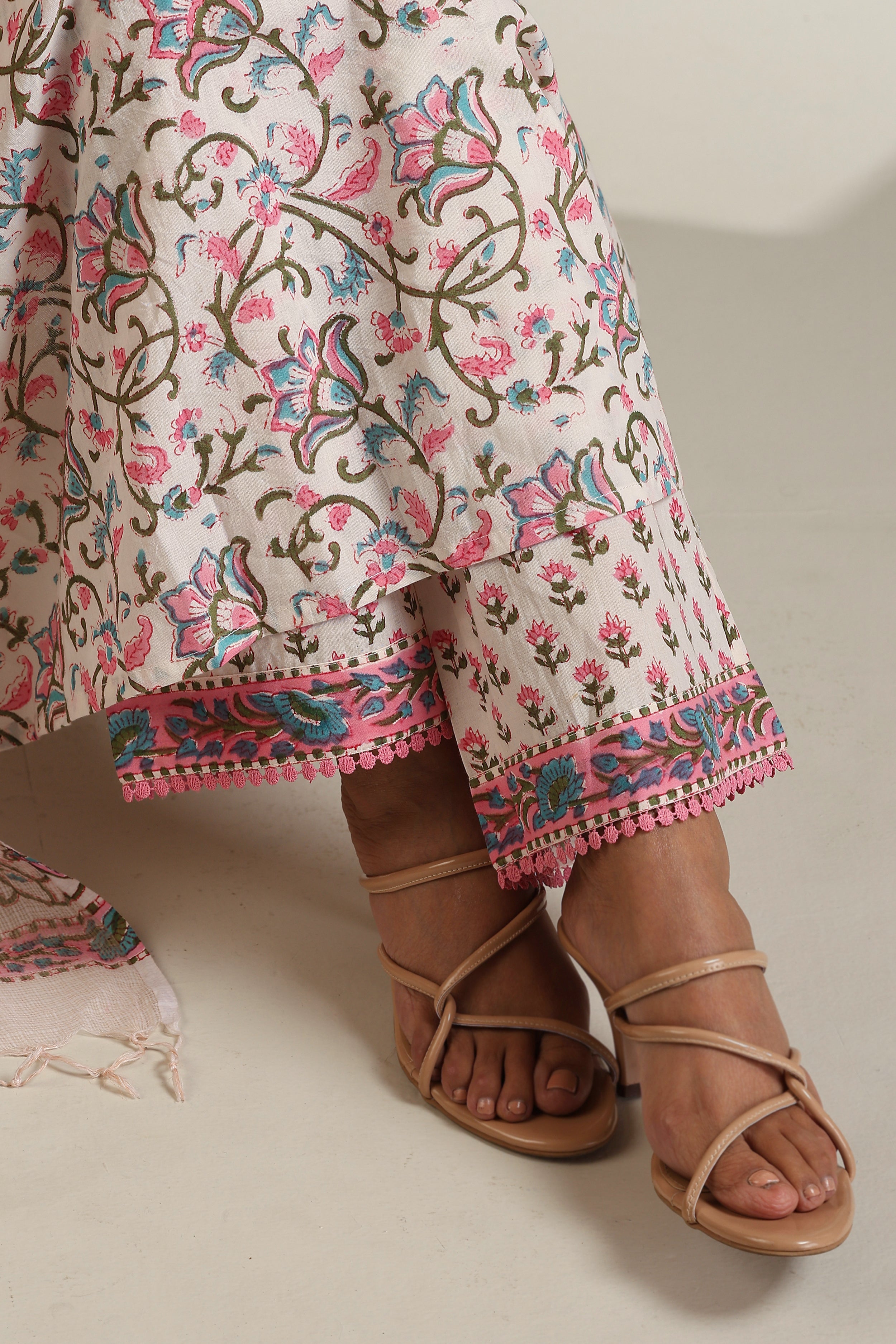 Pink Hydrangea Embroidered Kurta Set of 3