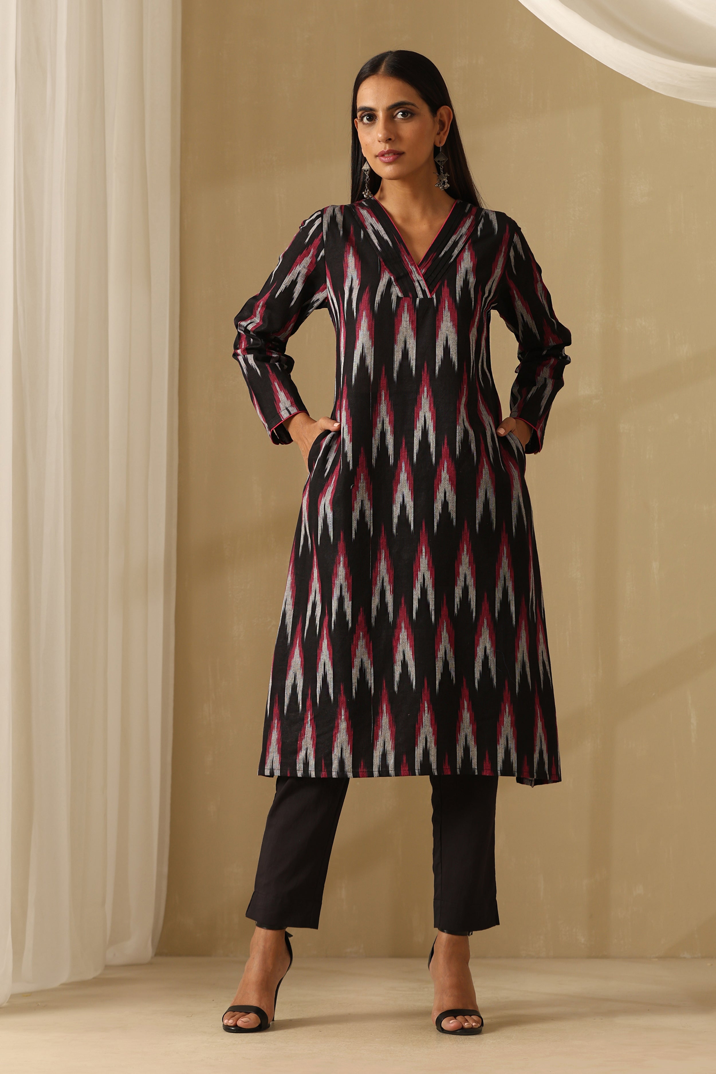Midnight Black Ikat Handloom Cotton Kurta Set of 2