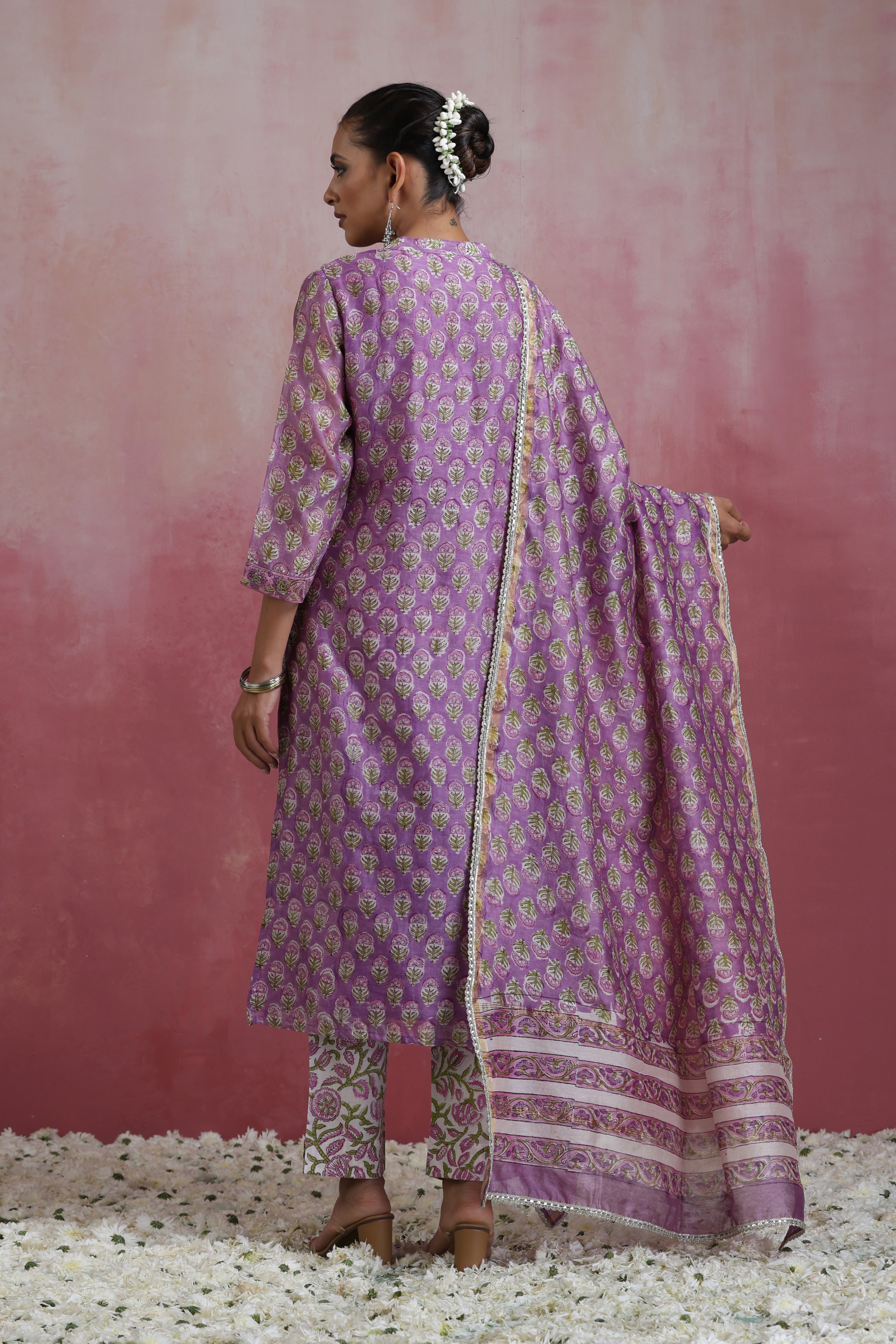 Lilac Lidia Gota Patti Embroidered Chanderi Kurta Set of 3