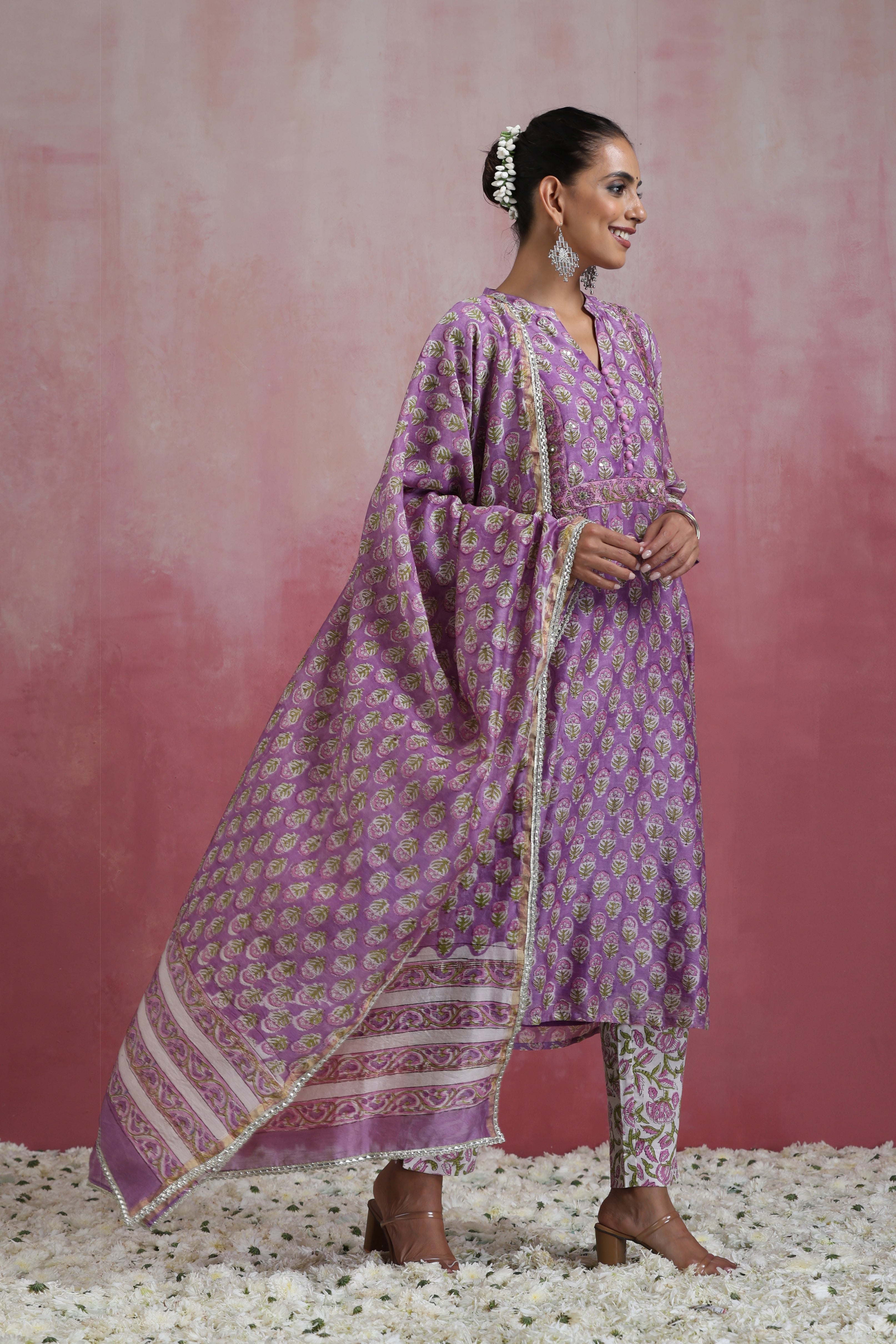 Lilac Lidia Gota Patti Embroidered Chanderi Kurta Set of 3