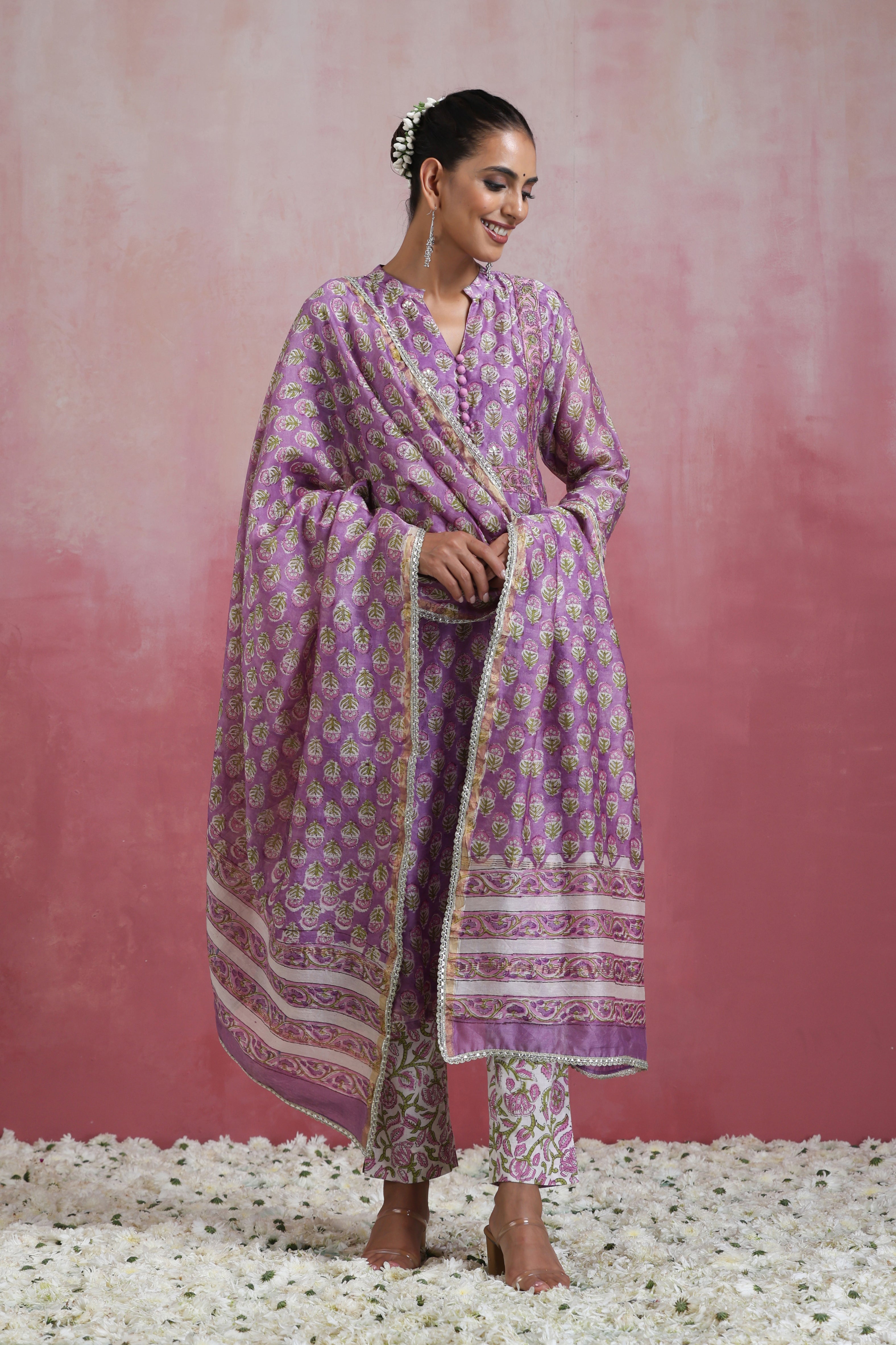Lilac Lidia Gota Patti Embroidered Chanderi Kurta Set of 3