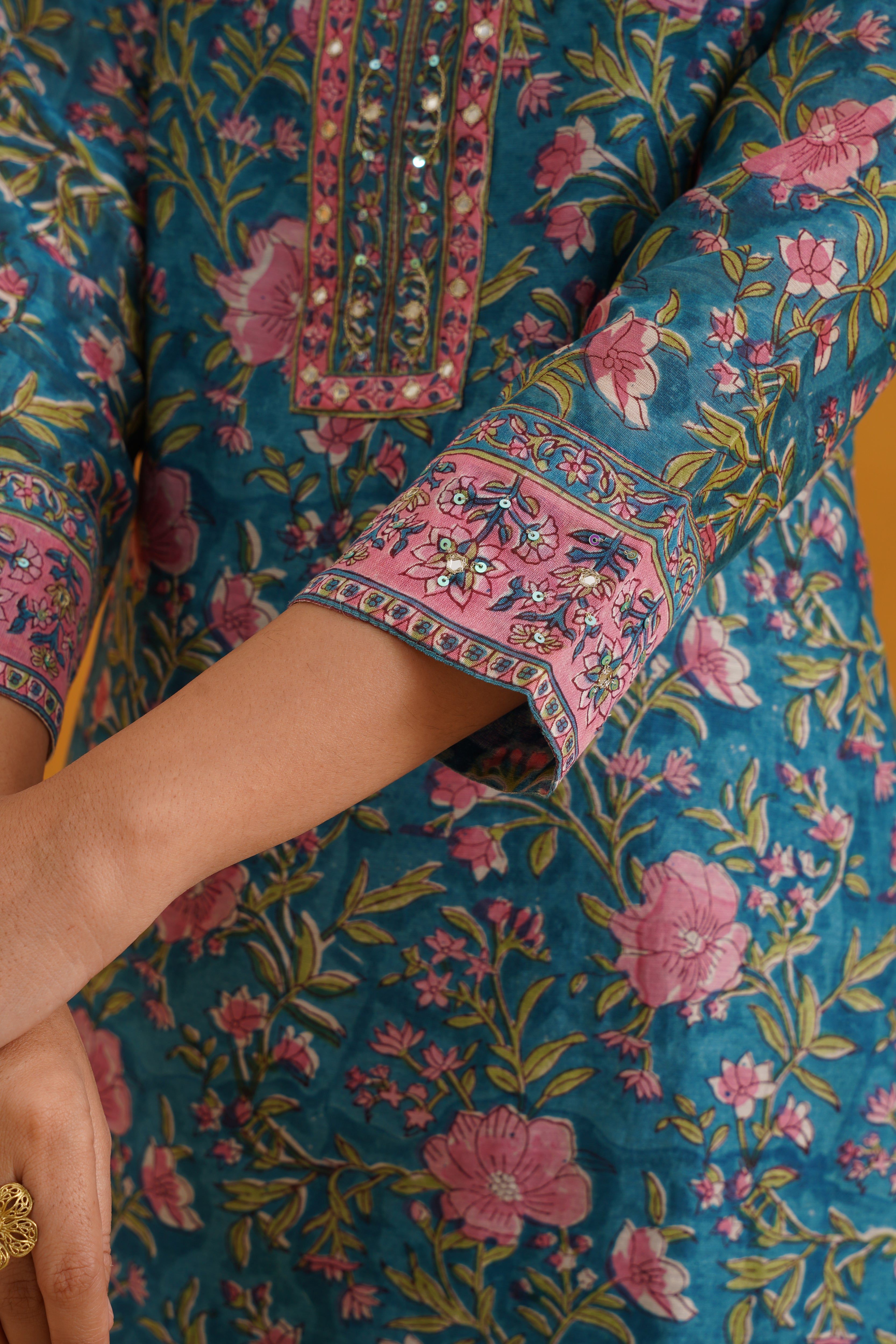 Turquoise Thea Embroidered Chanderi Kurta Set of 3