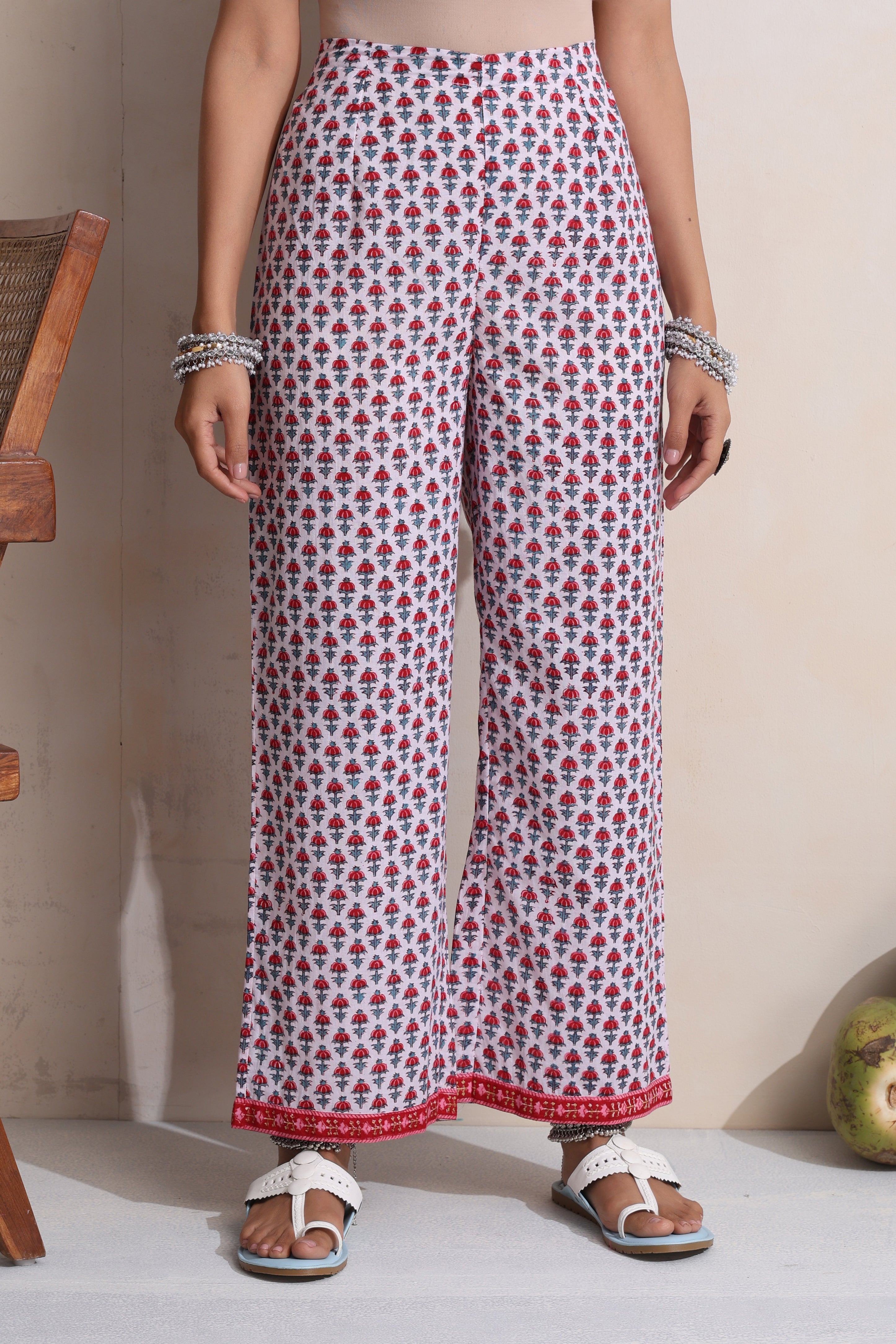 White Wisteria Gathered Kurta Set of 3