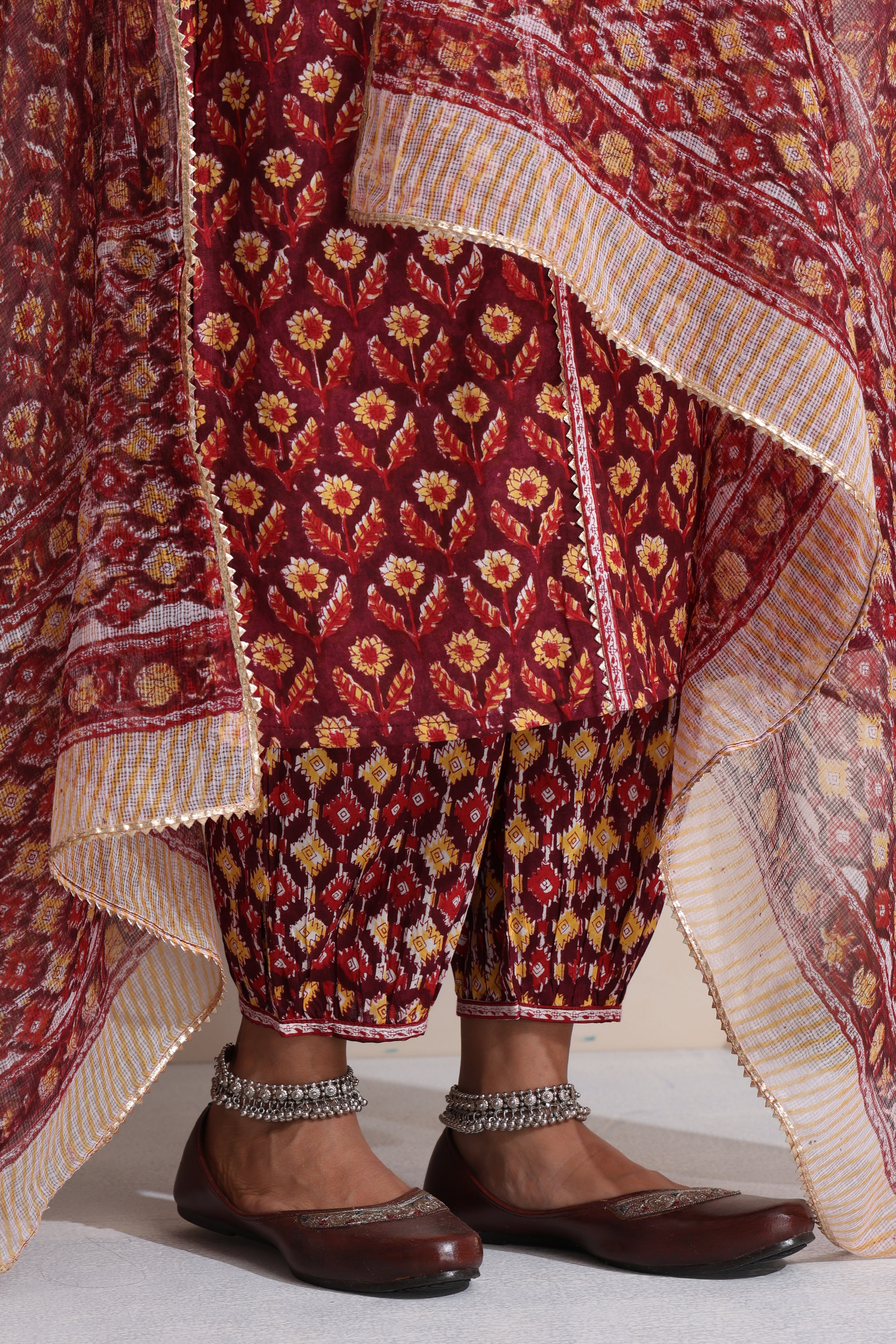 Maroon Moira Embroidered Kurta Set of 3