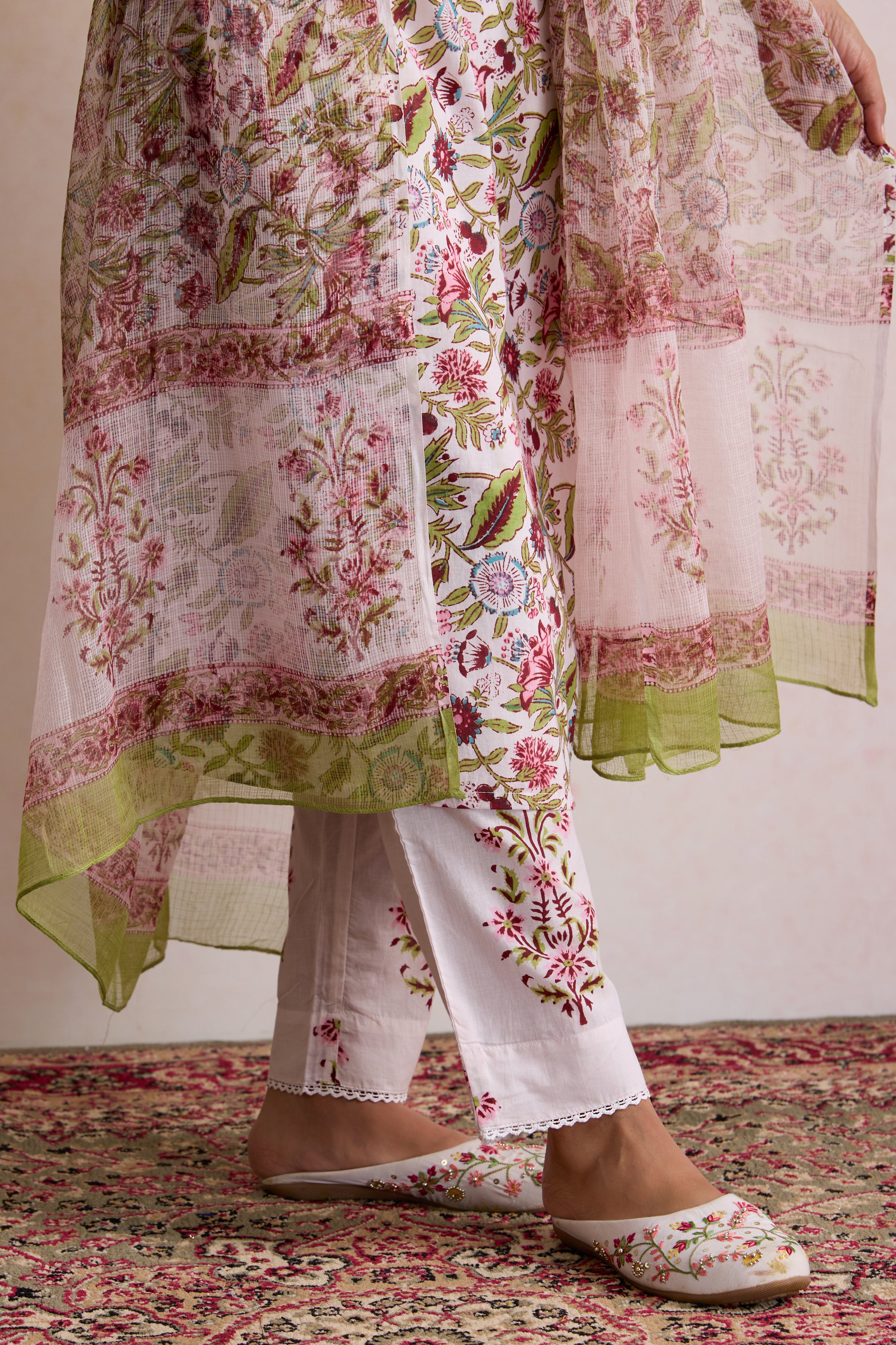 White Elsa Embroidered Kurta Set of 3