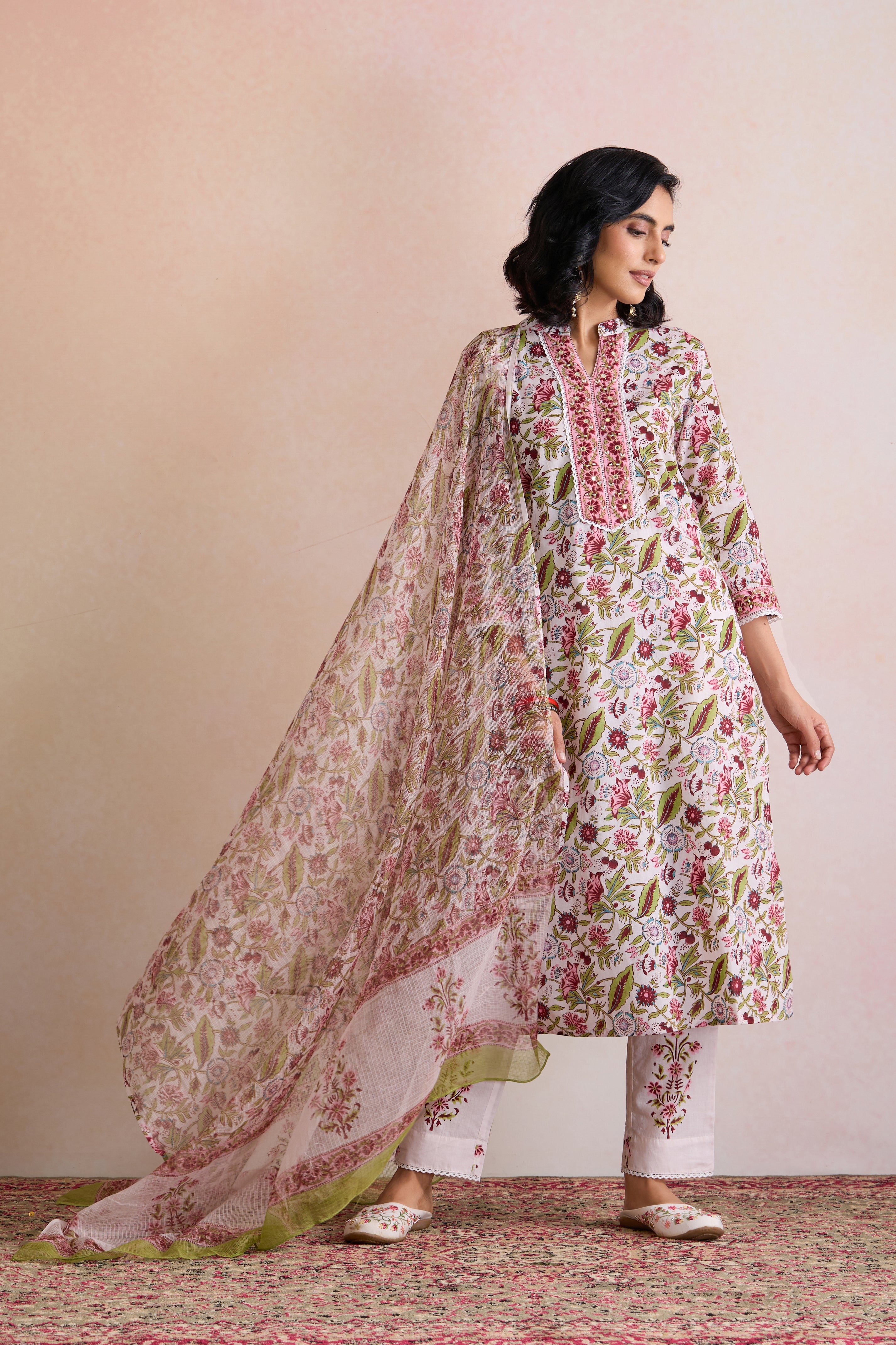 White Elsa Embroidered Kurta Set of 3