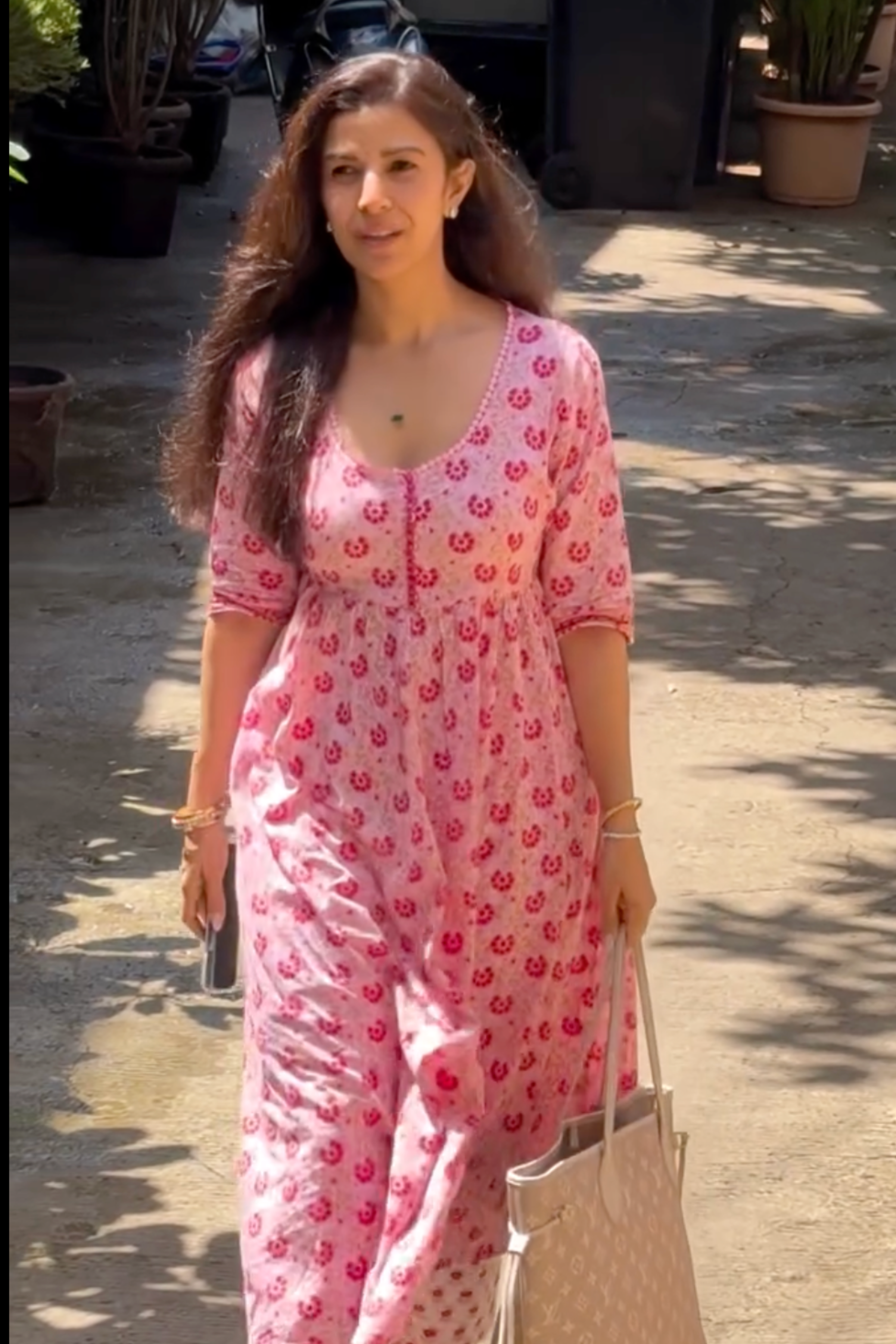 Pink Daisy Gathered Kurta Set of 3