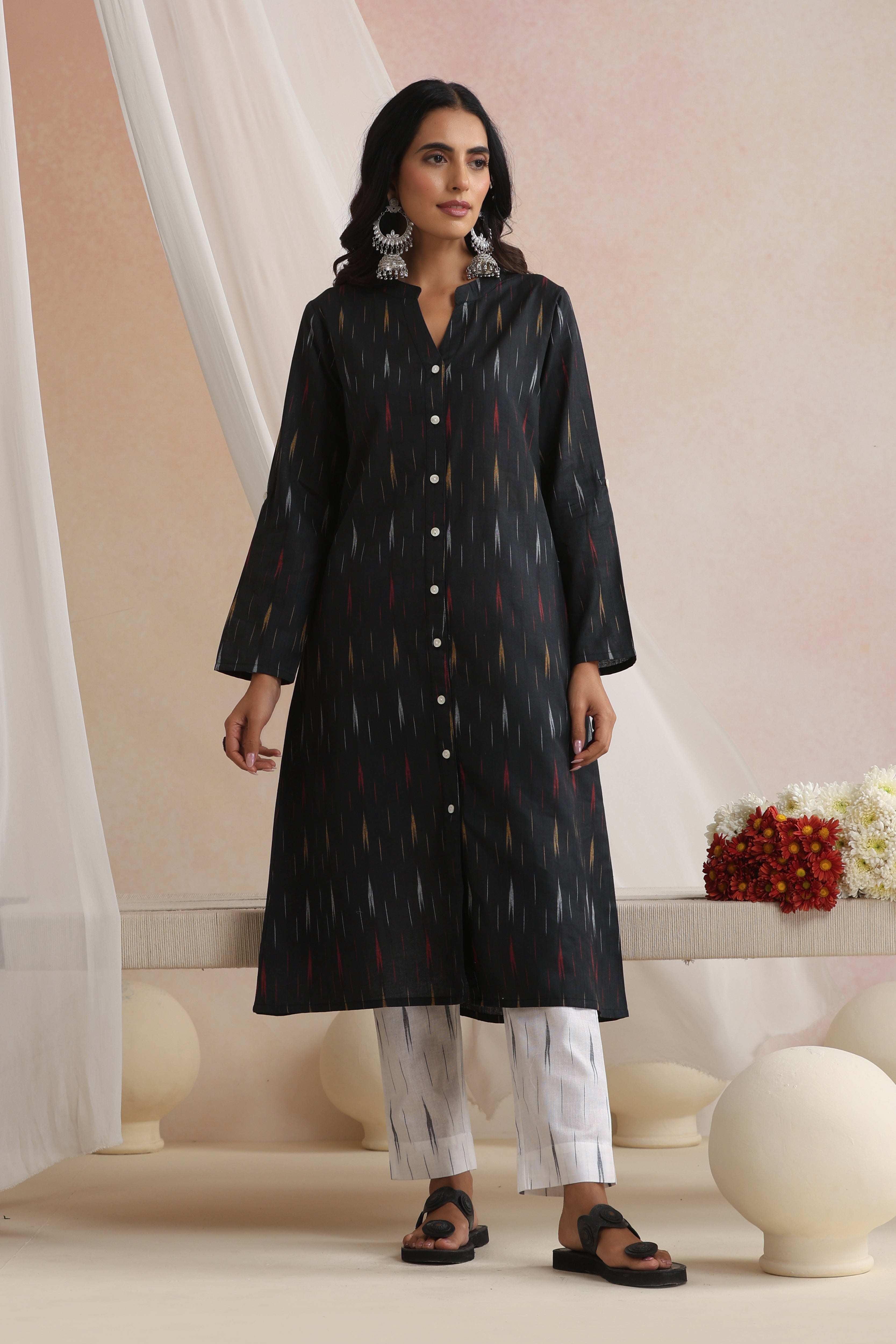 Black Eliza Ikat Handloom Cotton Kurta Set of 2
